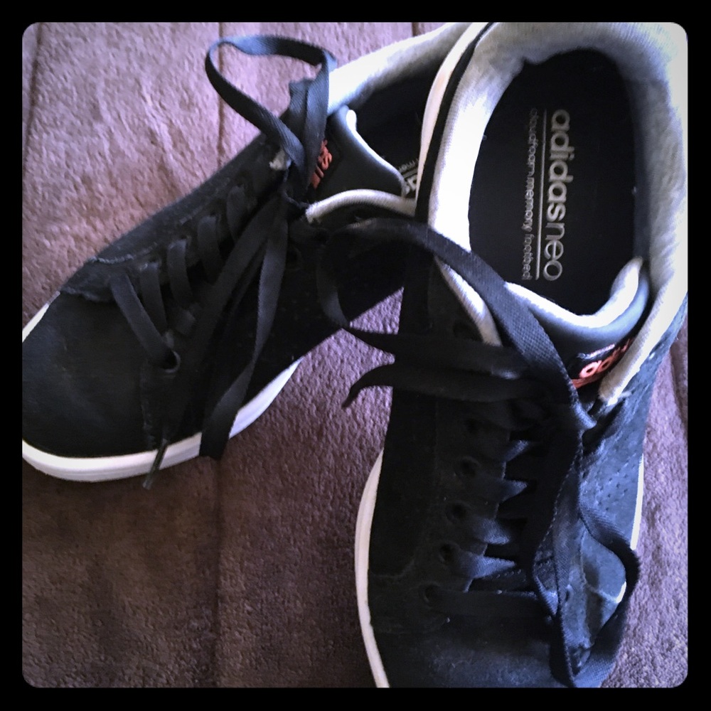 Adidas Sneakers